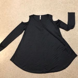 New black/gray cold shoulder top.